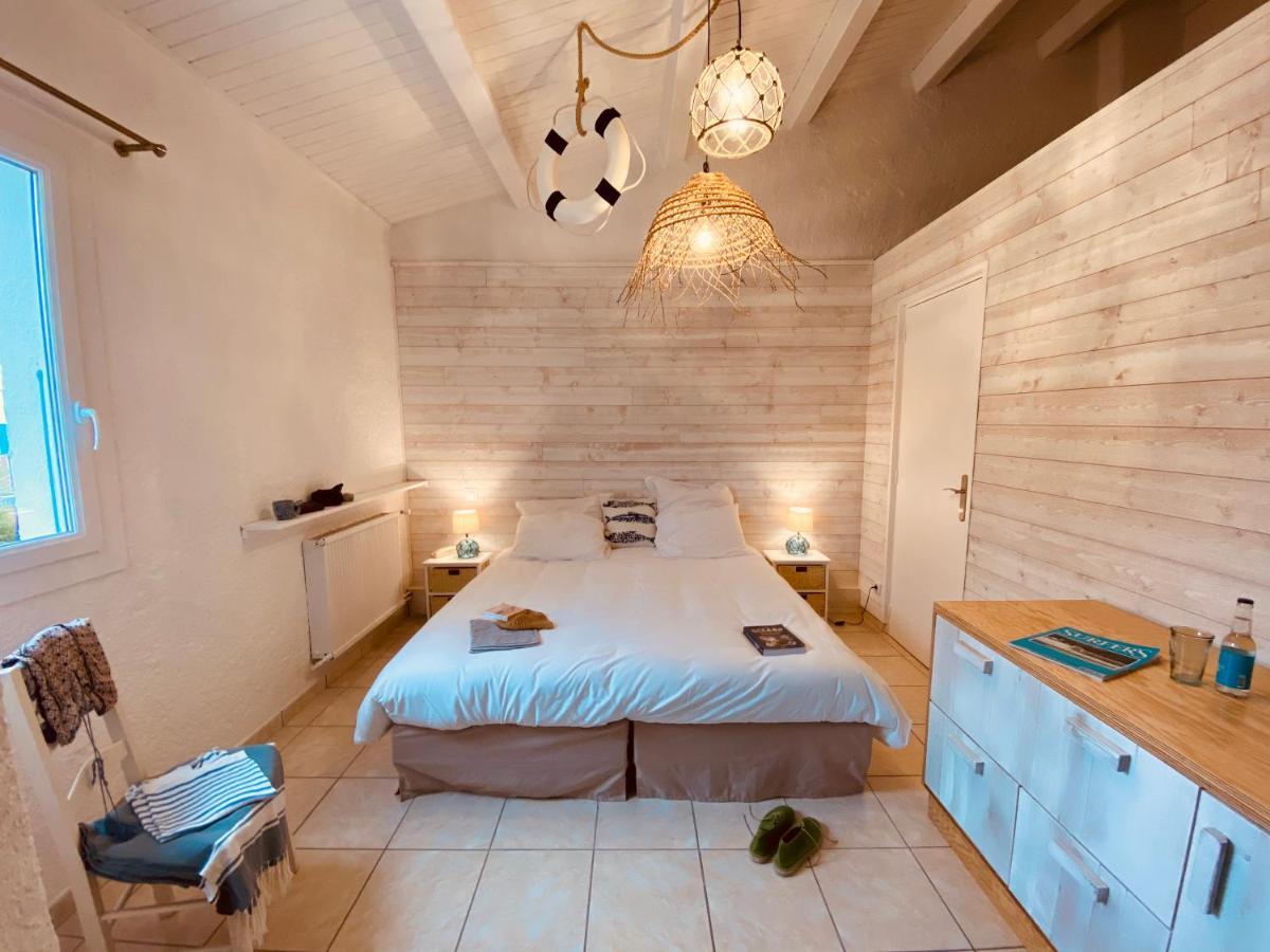 Hotel Ile De Lumiere 라코티니에르 외부 사진