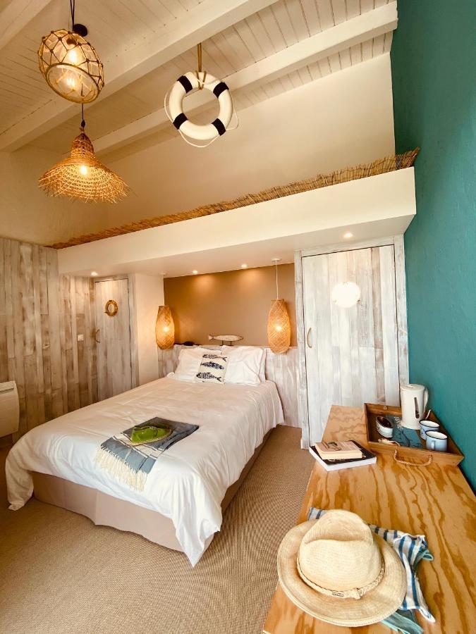 Hotel Ile De Lumiere 라코티니에르 외부 사진