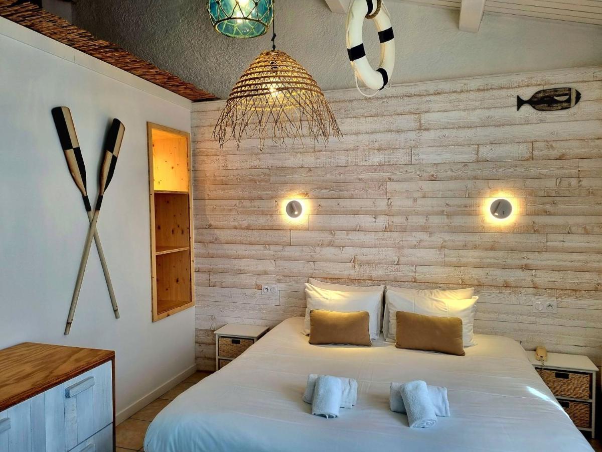 Hotel Ile De Lumiere 라코티니에르 외부 사진